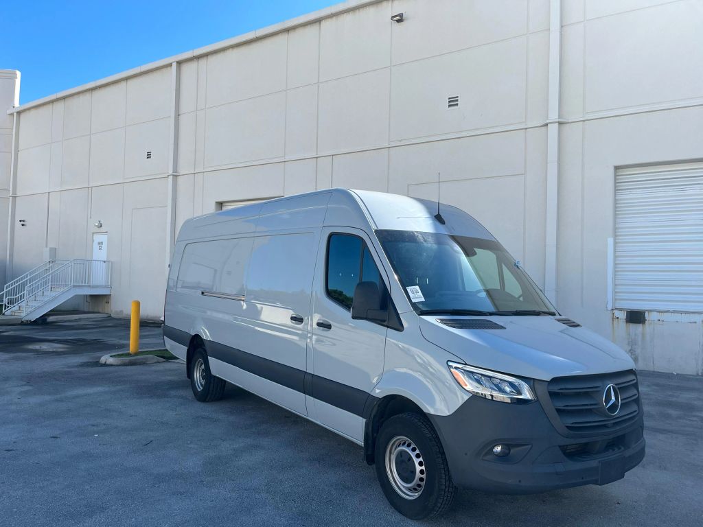 2023 Mercedes-Benz Sprinter Cargo Van Base's photo